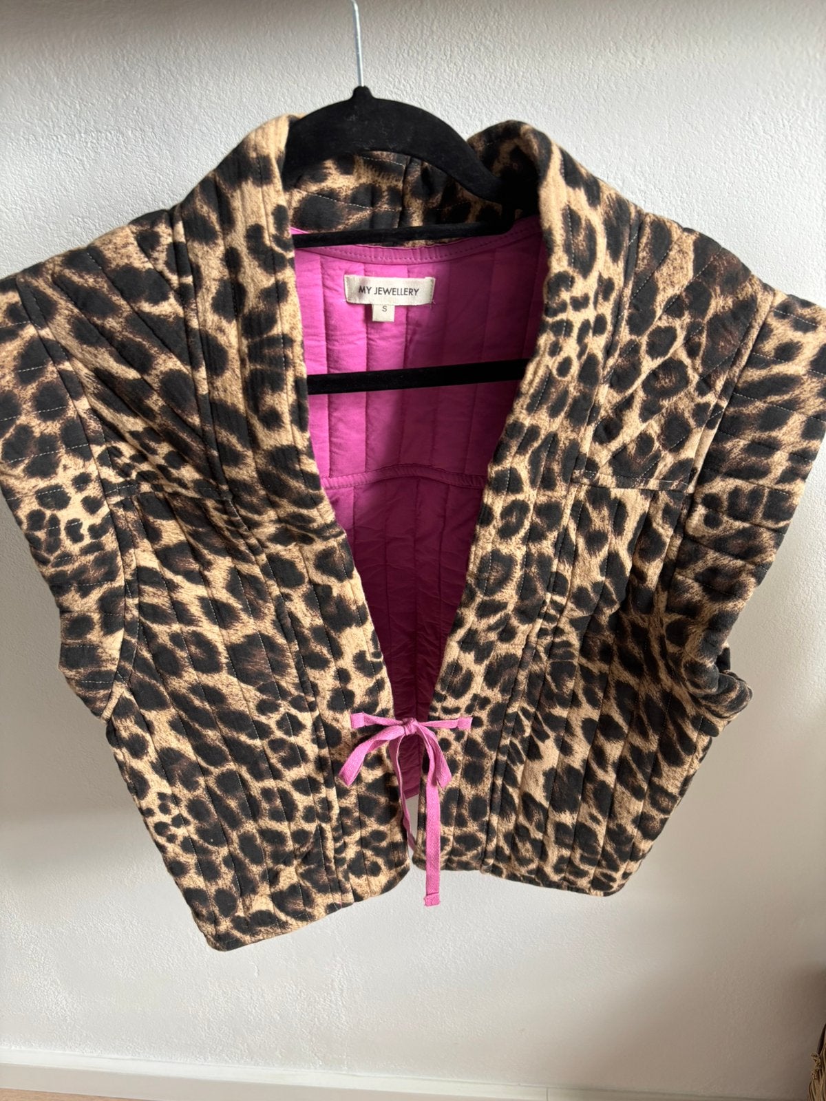 My Jewellery panter gilet, Ophalen of Verzenden, Zo goed als nieuw, Maat 36 (S), Roze