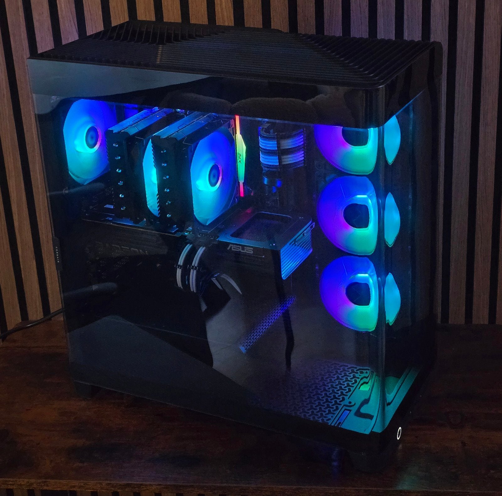 Foto 13 van Gaming PC – Ryzen 9 7900x  / RX 9070 16 GB / 32GB DDR5