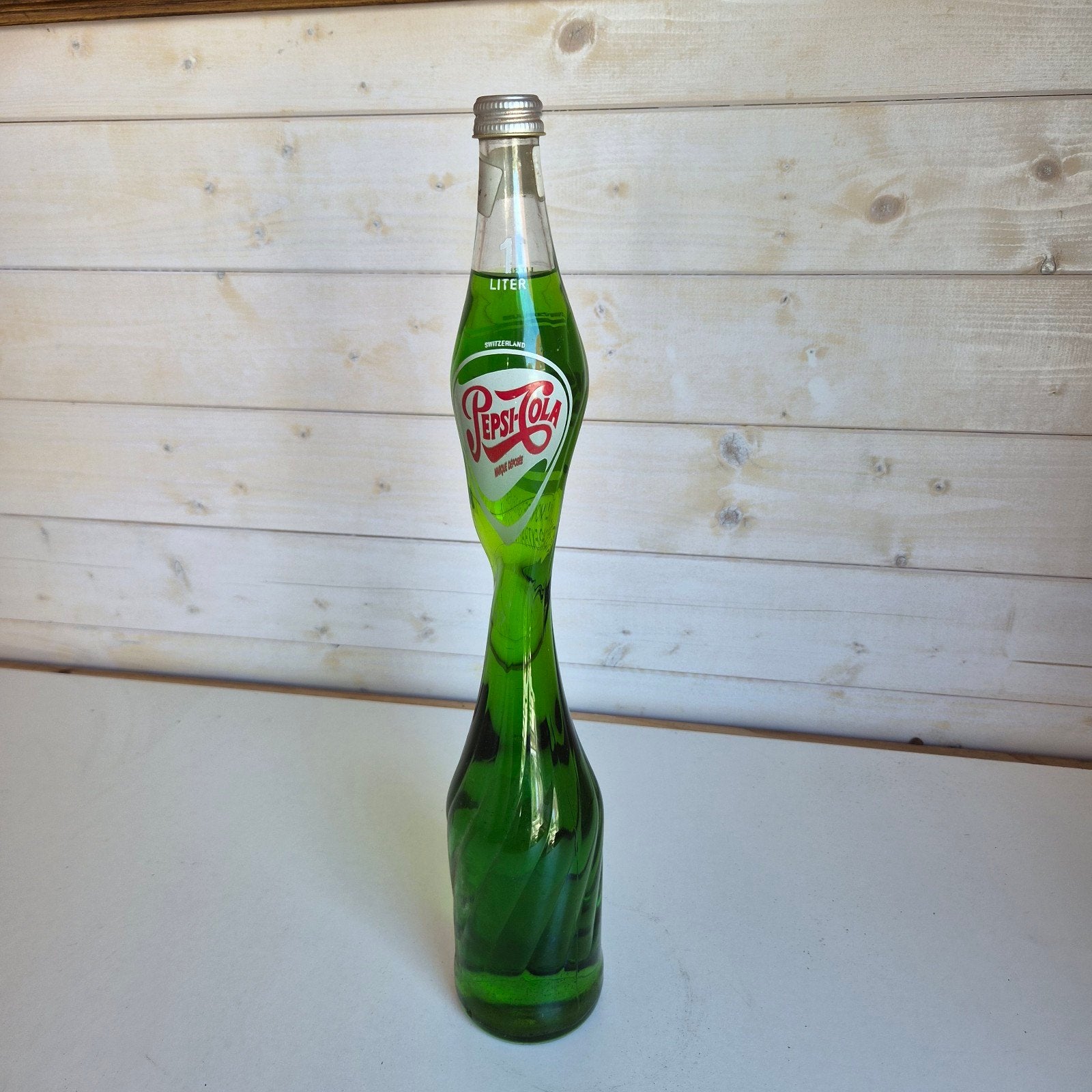 Vintage Pepsi-Cola Sierfles 1 Liter Zwitserland, Ophalen, Zo goed als nieuw