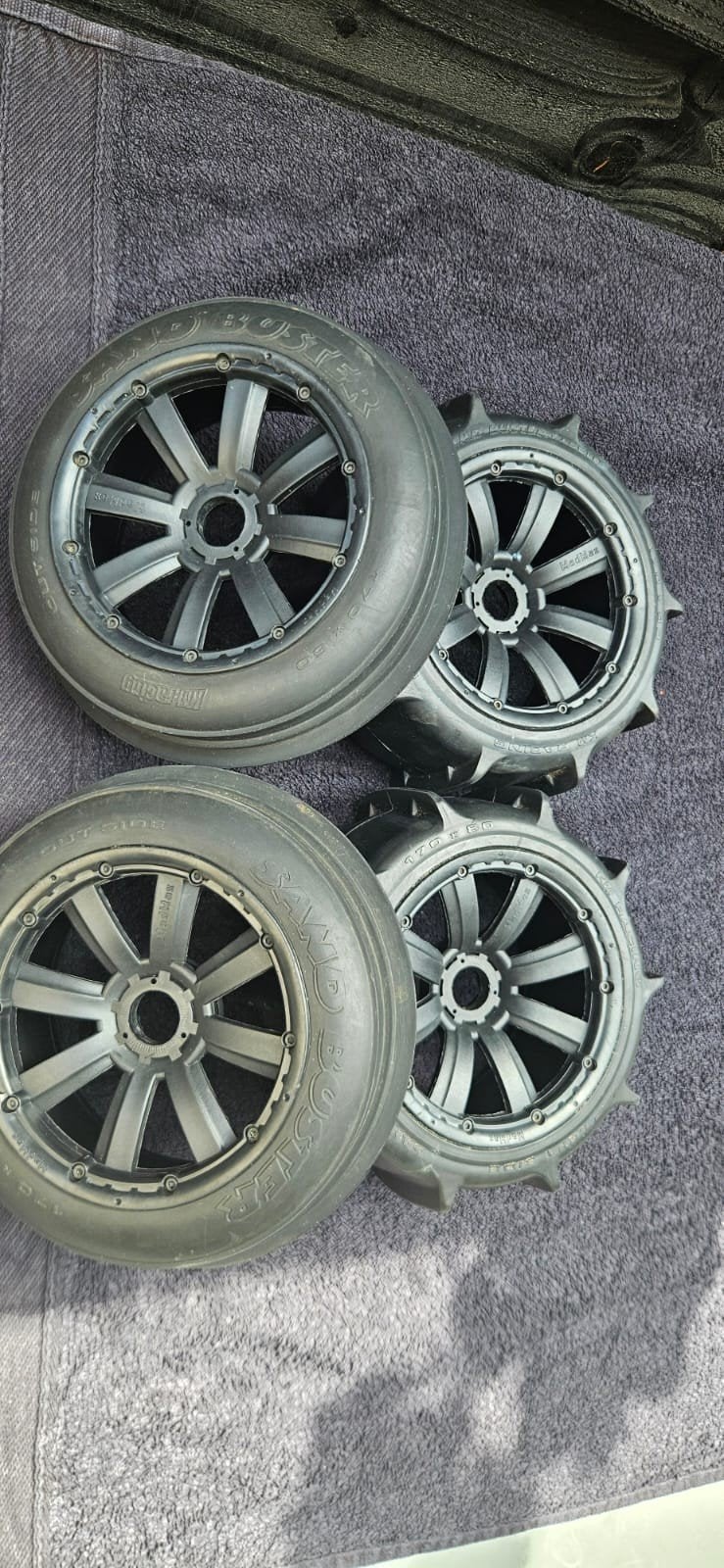 hpi baja 1 keer mee gereden set van 4 banden met velgen., Ophalen of Verzenden, Auto