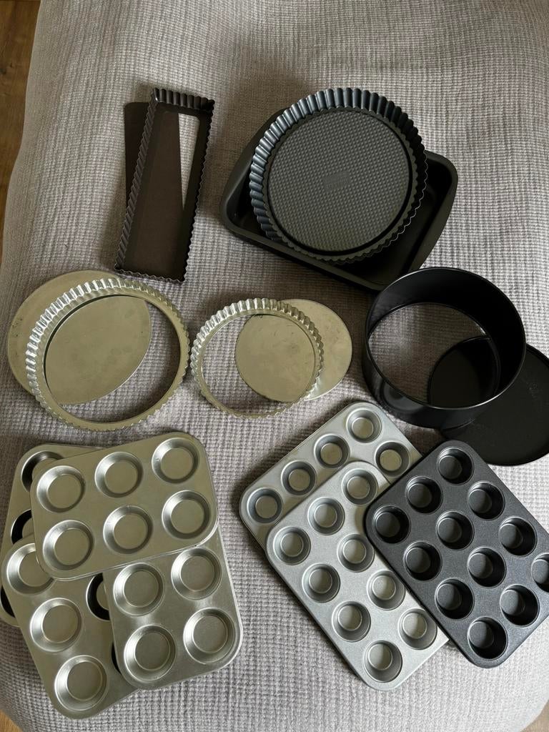 Diverse bakvormen voor groot en klein gebak., Ophalen, Zo goed als nieuw, Taarten of Cupcakes, Bakvorm