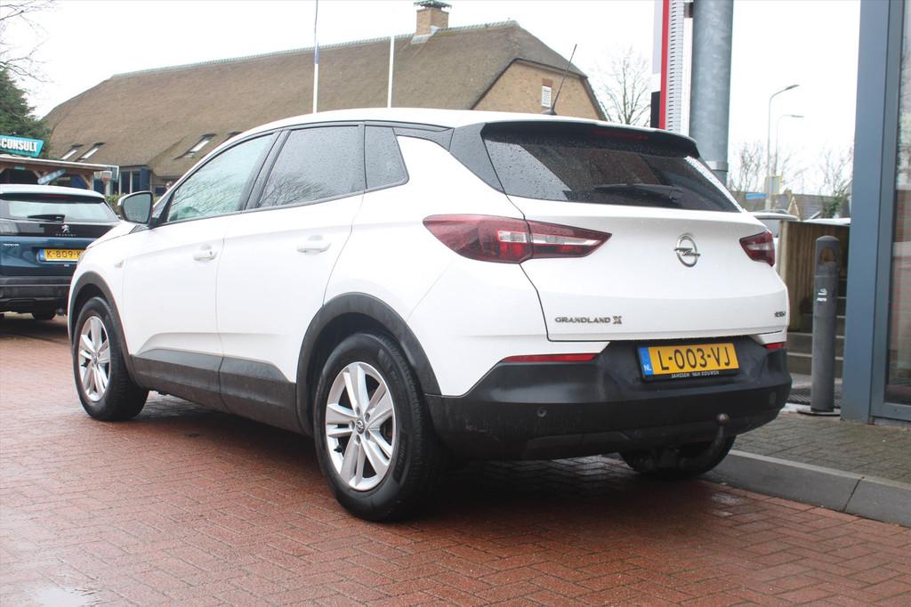 OPEL Grandland X 1.2 Turbo Aut. *Anniversary* | Trekhaak | C, Stof, Gebruikt, 1199 cc, Wit