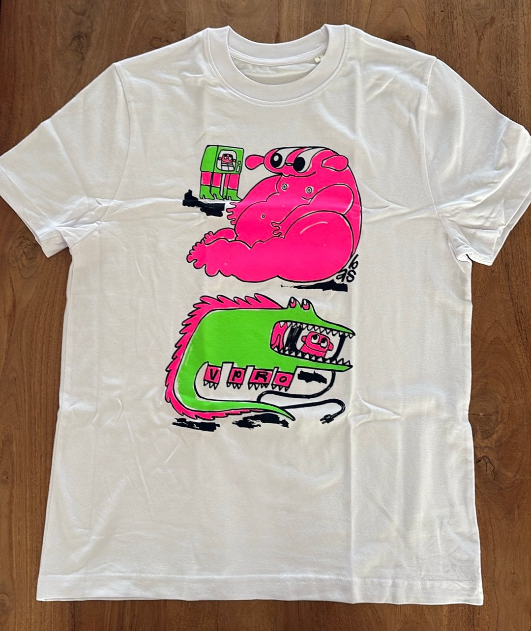 VPRO T shirt, maat S, ruilen voor L of  XL, Ophalen, Zo goed als nieuw, Maat 56/58 (XL), Zwart