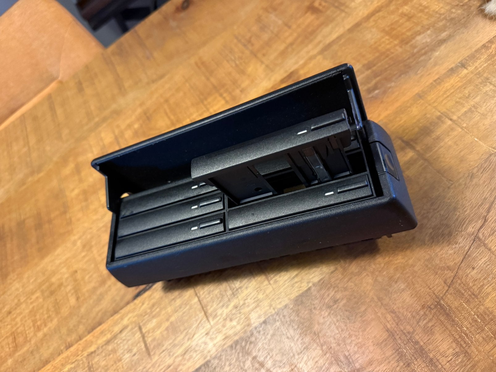 Uniek! Originele cassetebandhouder BMW E36 Z3 OEM 1387031, Ophalen of Verzenden, Gebruikt, BMW
