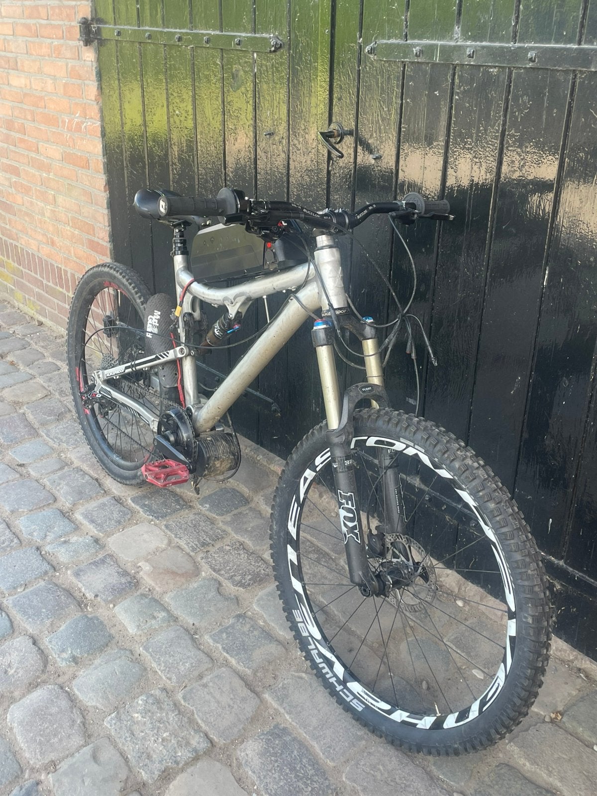 Conversion kit middenmotor, Ophalen, Zo goed als nieuw
