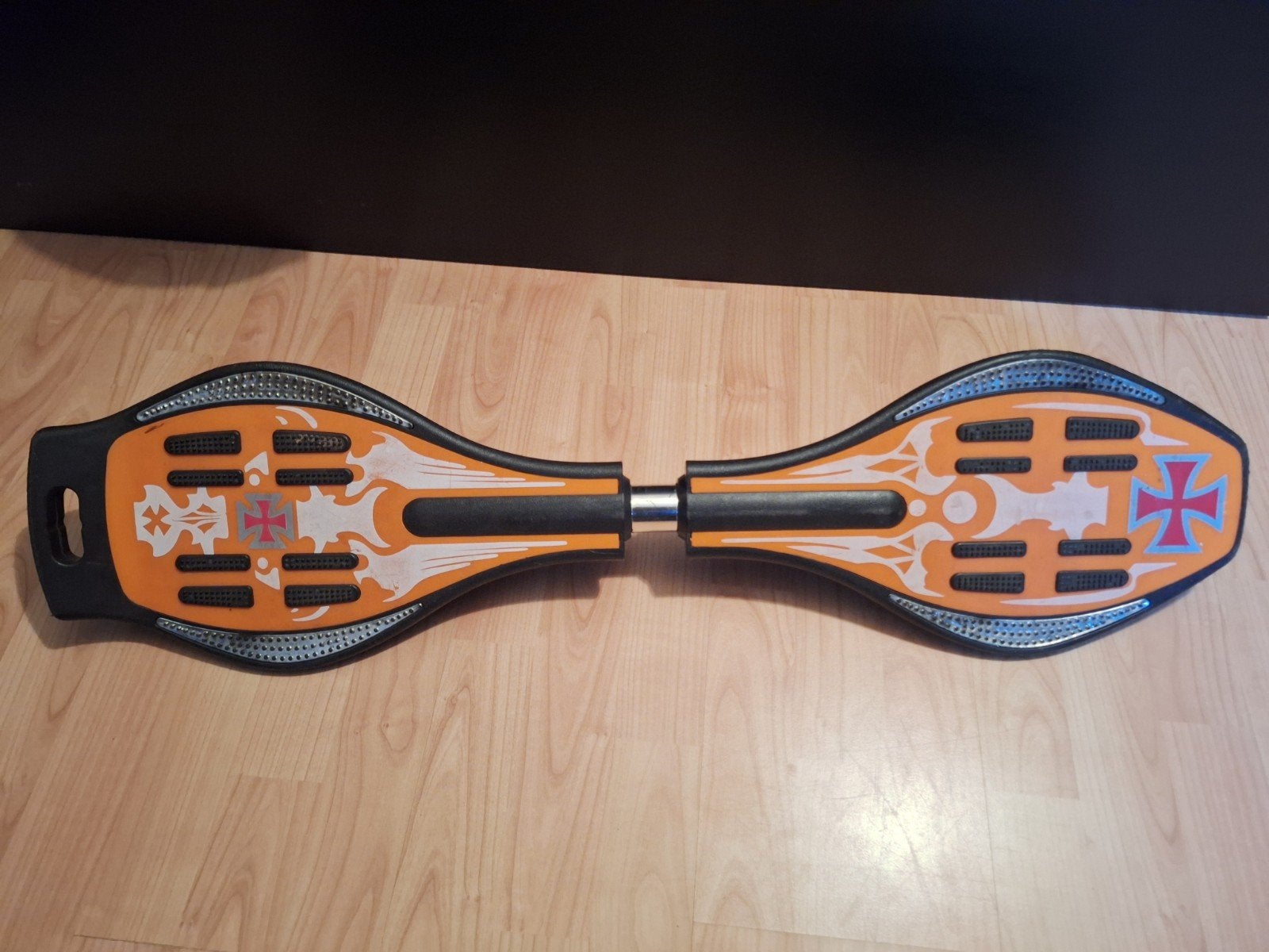 Waveboard - Oranje met wit design, Ophalen of Verzenden