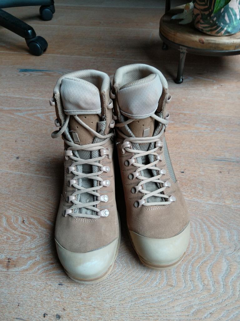 Meindl dessert wandelschoenen mt 41 zgan, Kleding | Heren, Schoenen, Bruin, Ophalen of Verzenden, Zo goed als nieuw, Wandelschoenen of Bergschoenen