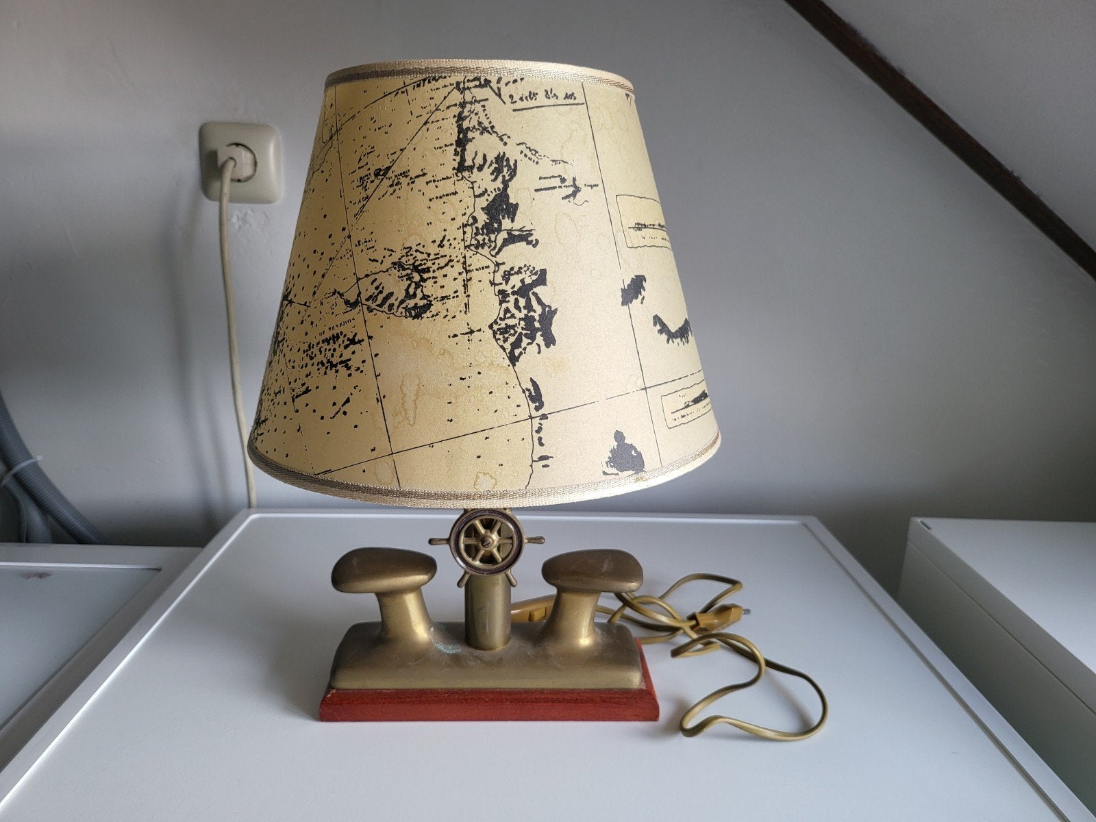 Vintage scheepslamp met wereldkaart kap, Ophalen