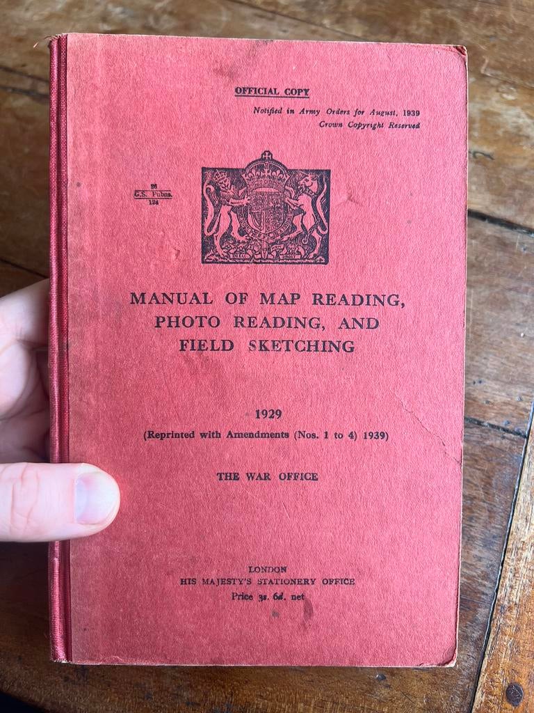WO2 Brits hardcover voorschrift map reading compass 1939, Ophalen of Verzenden, Nederland, Boek of Tijdschrift