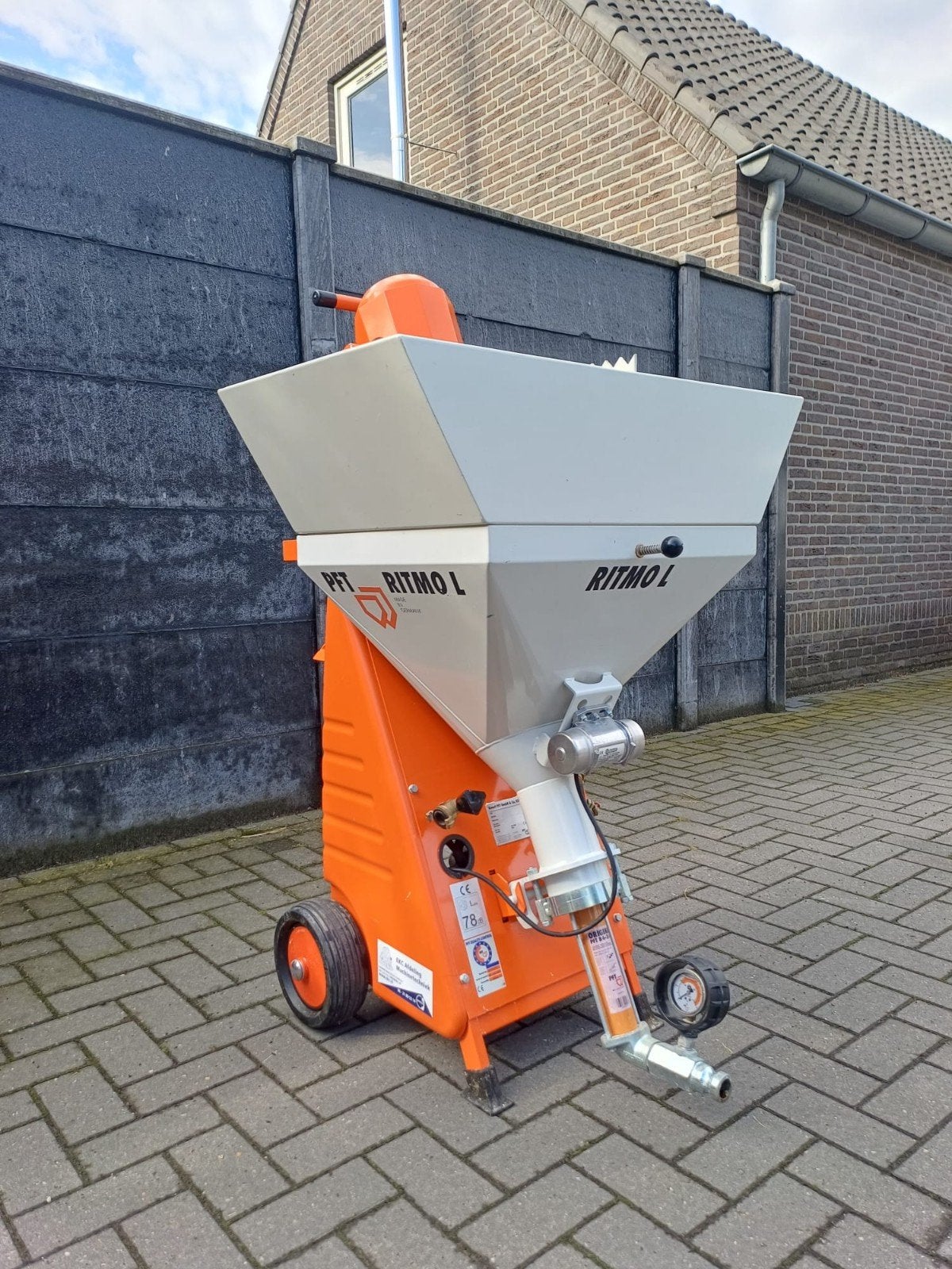 Gipsspuit PFT Ritmo L, Doe-het-zelf en Verbouw, Ophalen, Zo goed als nieuw