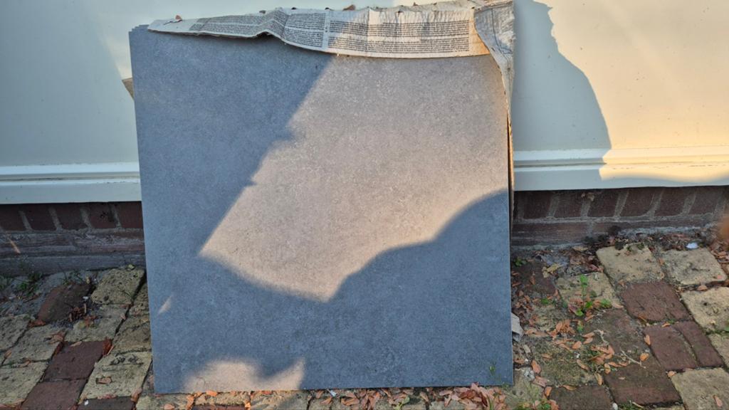 Tegels, Ophalen, 60 cm of meer, Nieuw, Minder dan 5 m²