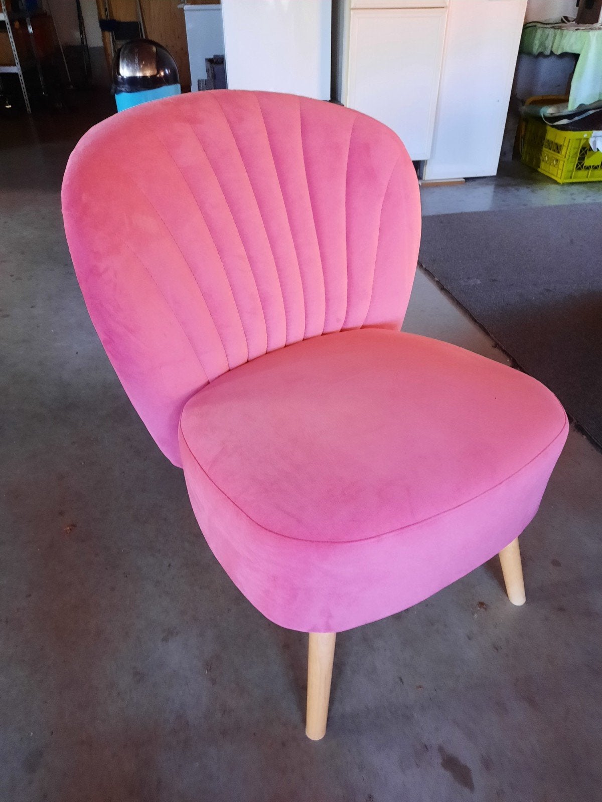 Prachtige fauteuil- roze, Ophalen, Minder dan 75 cm, Zo goed als nieuw, 50 tot 75 cm