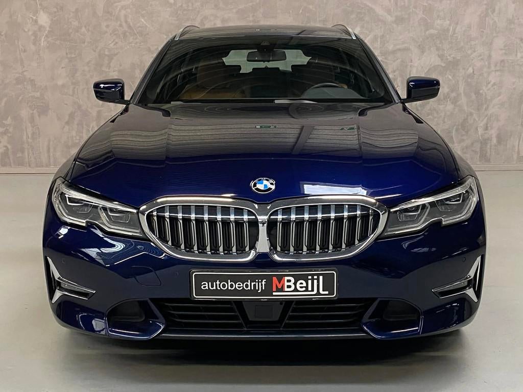 BMW 3-serie Touring 330e Business Edition Plus /Laser /Leder, Automaat, 1998 cc, Achterwielaandrijving, Gebruikt