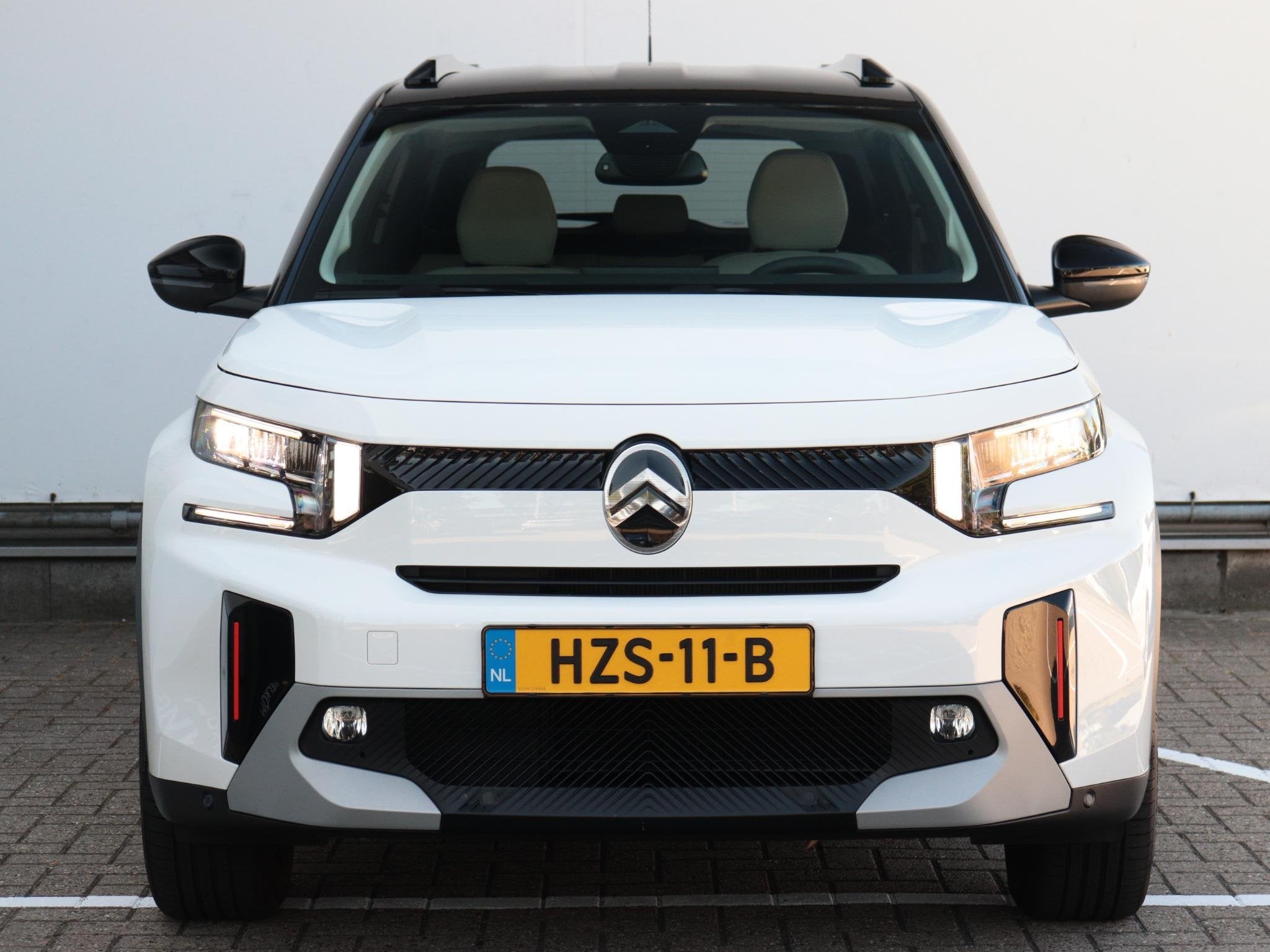 Citroen Ë-C3 Aircross Max 113pk 44 kWh | Afneembare trekhaa, Gebruikt, Parkeersensor, 303 km, Leder en Stof