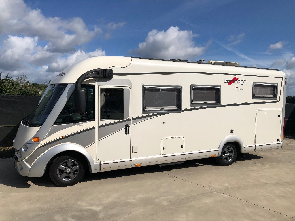Nieuwstaat Carthago Chic C-Line i4.8 LENGTE BEDDEN + hefbed