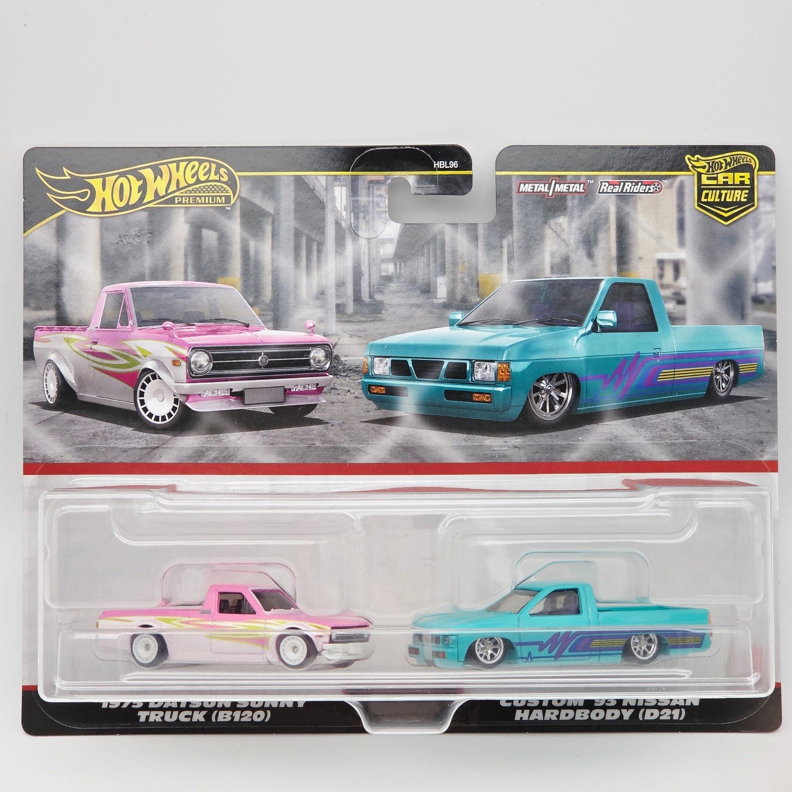 Hot Wheels – 2-pack 975 Datsun Sunny Truck B120, pink/white, Mymodelcar@outlook.com, Ophalen of Verzenden, Auto, Hot wheels