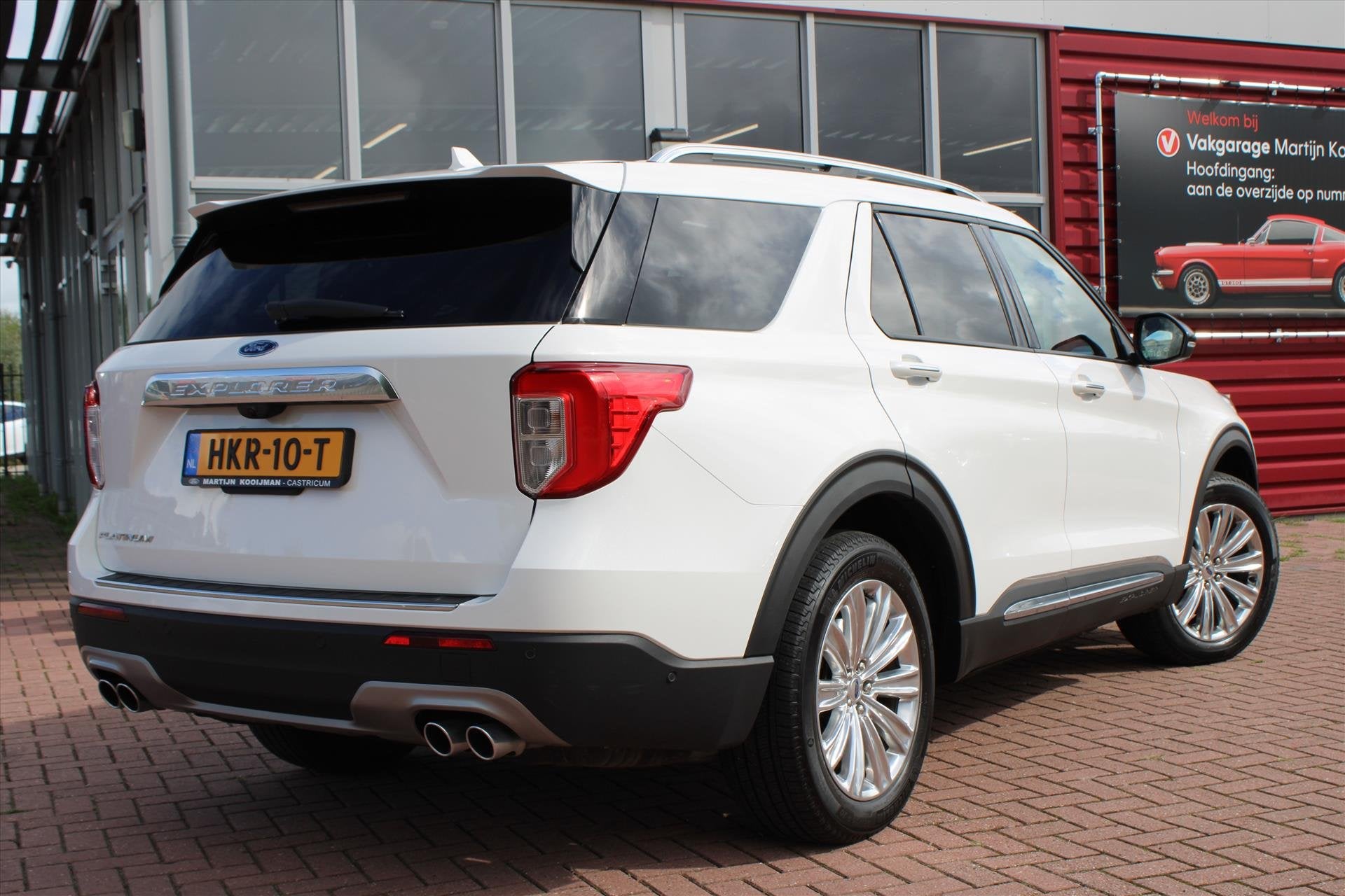 Ford Explorer Platinum 3.0 V6 EcoBoost AWD PHEV 457pk Automa, Automaat, Zwart, Wit, Bedrijf