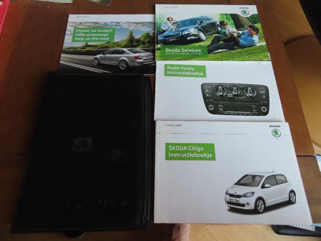 Instructieboek Skoda Citigo 2013, complete boordmap, Ophalen of Verzenden
