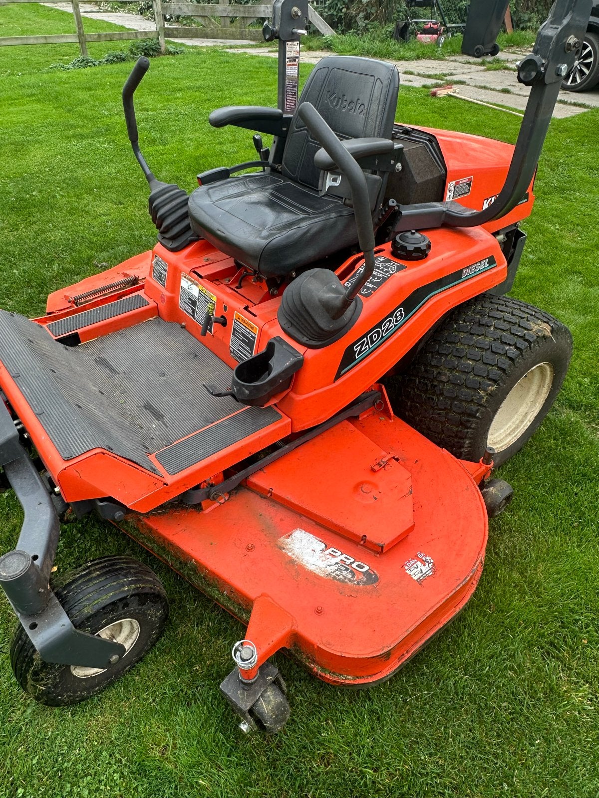 Kubota ZD28 Diesel Zero-Turn Maaier - Krachtig en Efficiënt, Tuin en Terras, Ophalen, Cirkelmaaier, Gebruikt, Benzine-grasmaaier