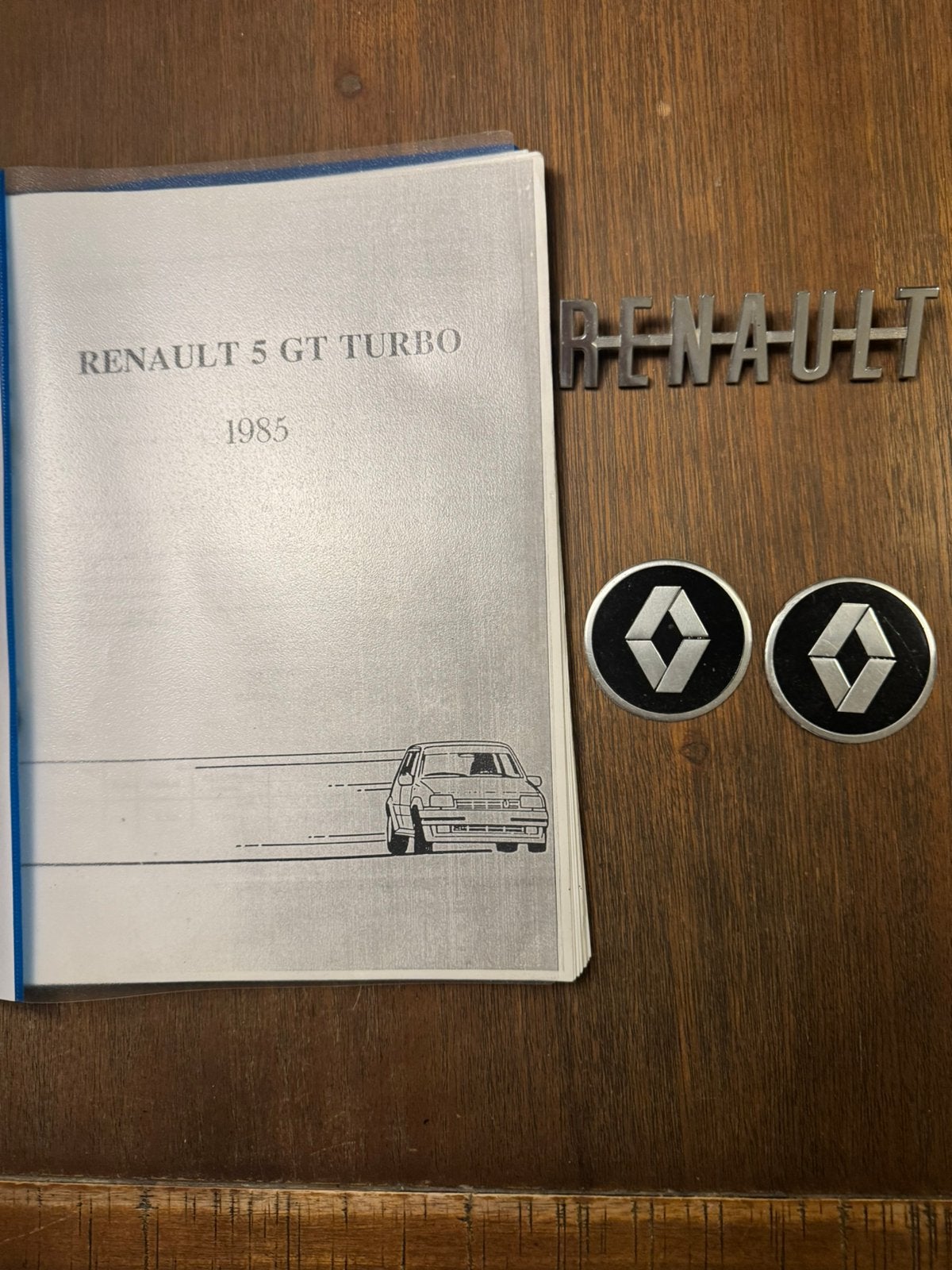 Renault 5 GT Turbo handboek en logo’s, Verzenden, Zo goed als nieuw