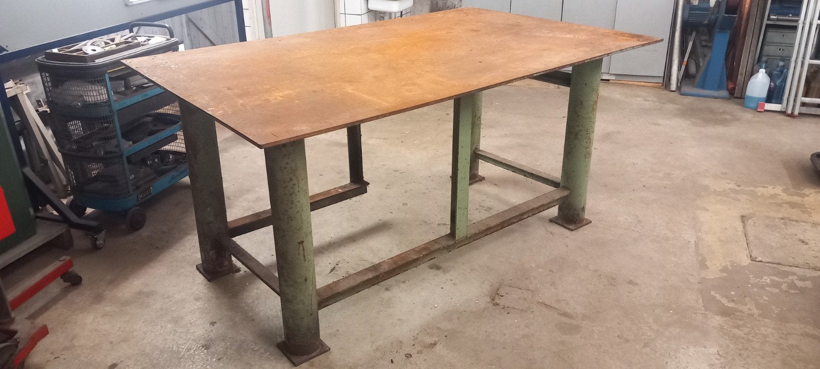 te koop stalen werkbank, Doe-het-zelf en Verbouw, Werkbanken, Ophalen, Gebruikt, 170 cm of meer