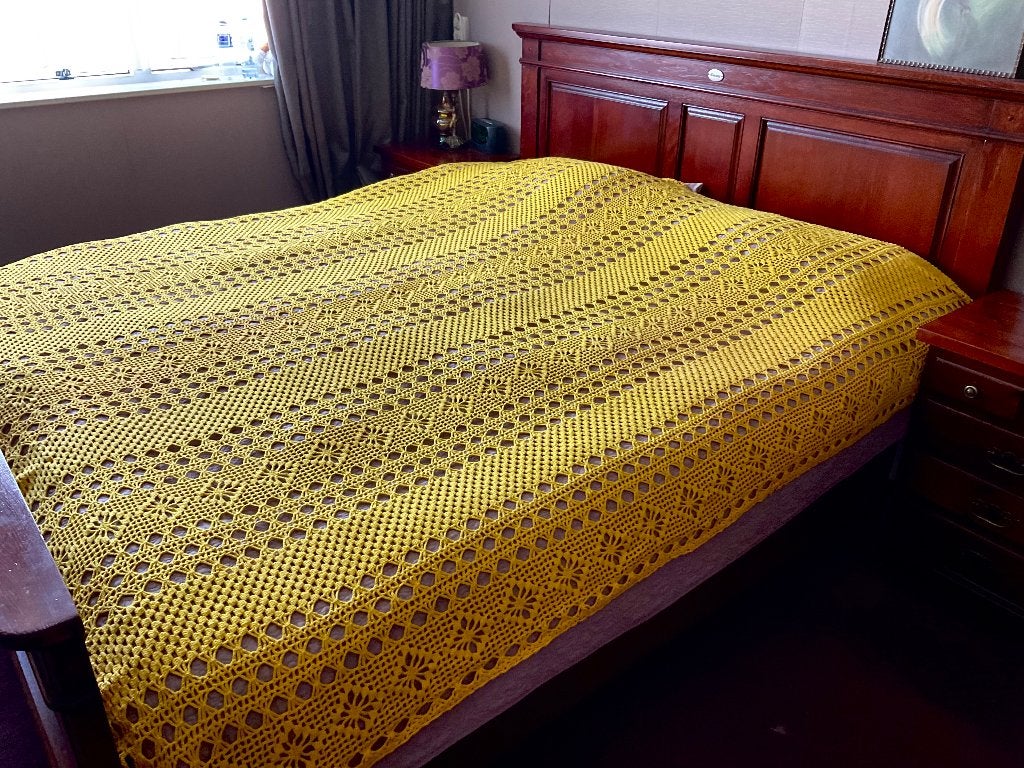 Vintage gehaakt sprei 210 x 220, Geel, Overige typen, Tweepersoons, Ophalen of Verzenden