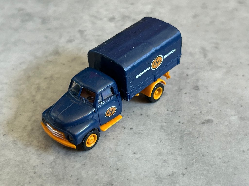 Opel Blitz met huif ASG, Ophalen of Verzenden, Zo goed als nieuw, Auto