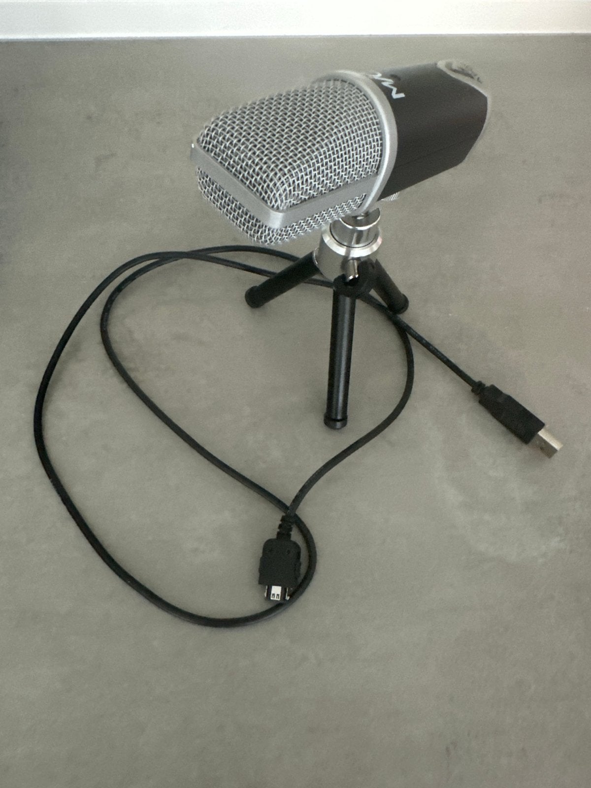 Apogee MiC USB-microfoon met statief, Ophalen of Verzenden, Zo goed als nieuw, Studiomicrofoon