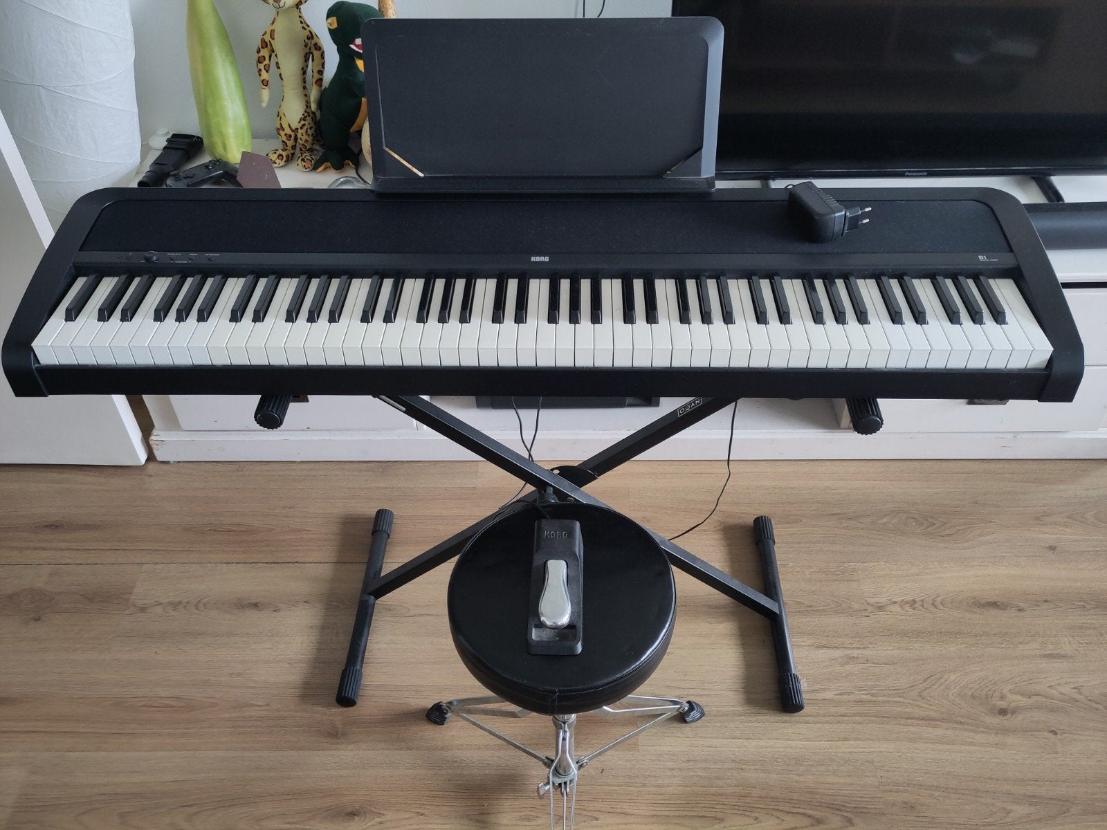 Korg B1 Digitale Piano met kruk, Ophalen, Gebruikt, 88 toetsen, Korg