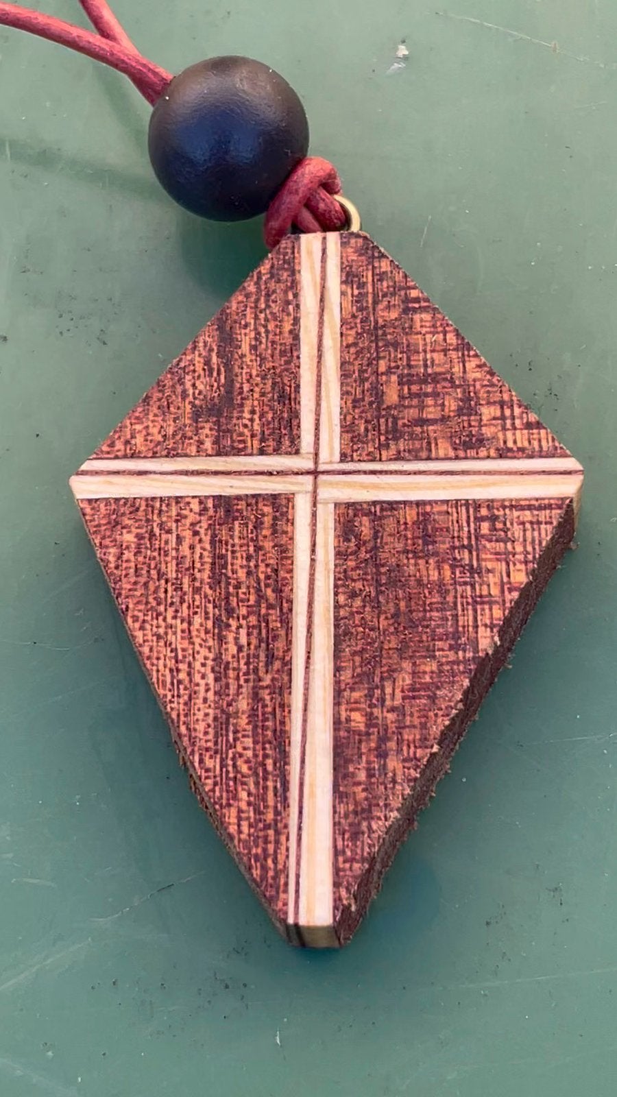 Handgemaakte houten hangers, Sieraden, Tassen en Uiterlijk, Ophalen of Verzenden, Nieuw, Overige materialen