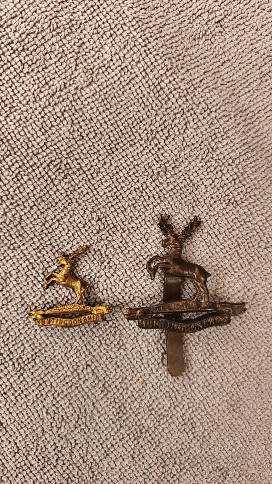 Originele WW1 capbadges Huntingdonshire Cyclists, Ophalen of Verzenden, Landmacht, Engeland, Embleem of Badge
