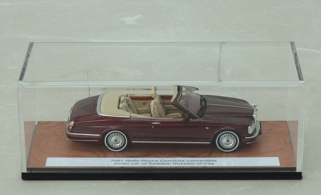 Schaal 1-43 2001 Rolls Royce Corniche V Saddam Hussein, Hobby en Vrije tijd, Modelauto's | 1:43, Ophalen of Verzenden, Nieuw, Auto