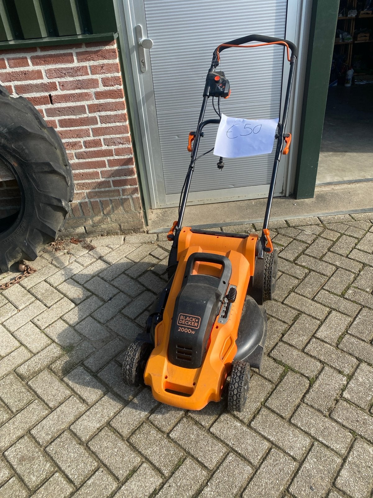 Black+Decker 2000W Elektrische Grasmaaier - Zo goed als nieu, Ophalen, Elektrische grasmaaier, Onbekend, Zo goed als nieuw