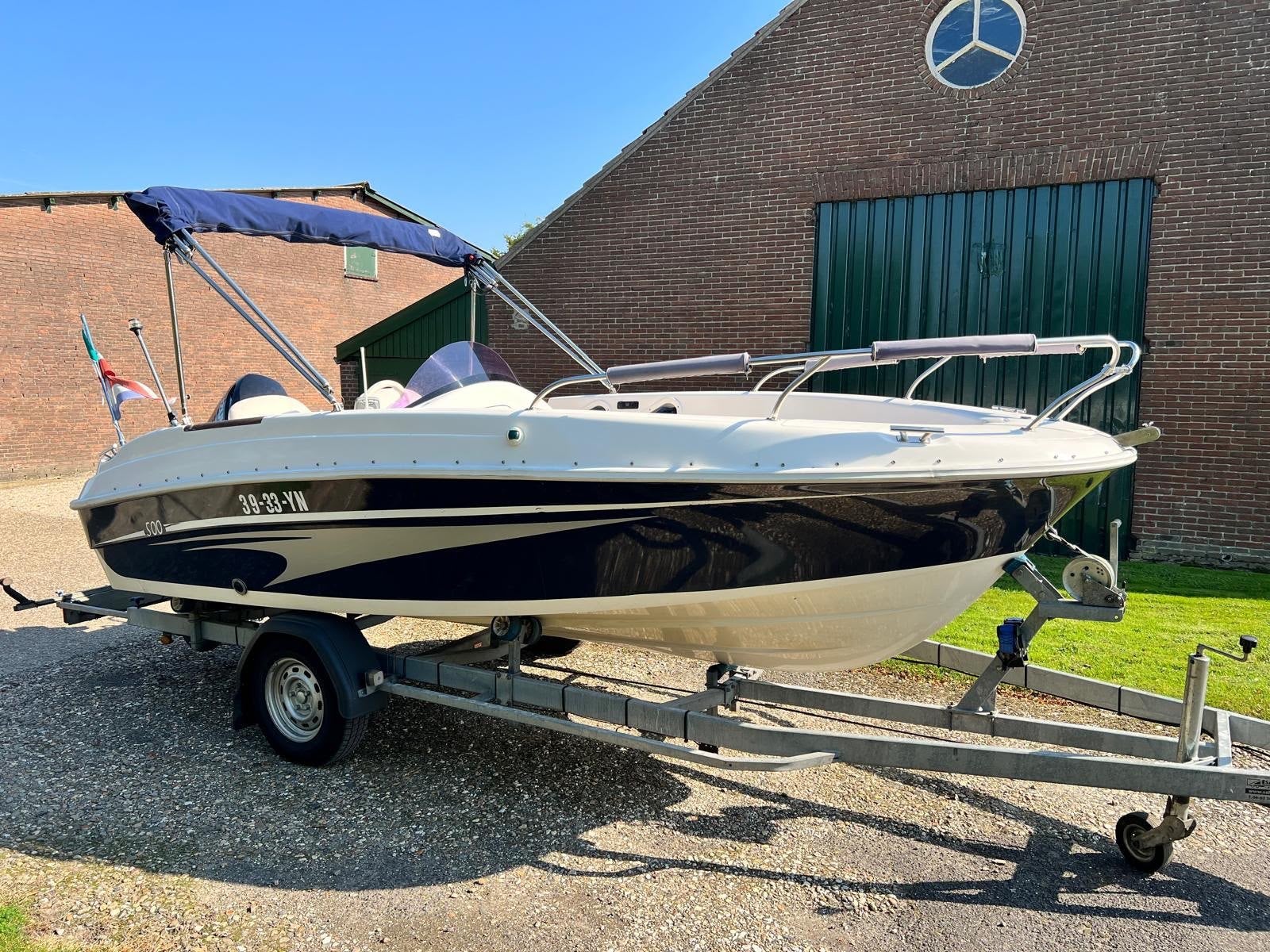Mazury 500 consoleboot met 90 pk Suzuki, Watersport en Boten, Overige merken, Gebruikt, Buitenboordmotor, Biminitop