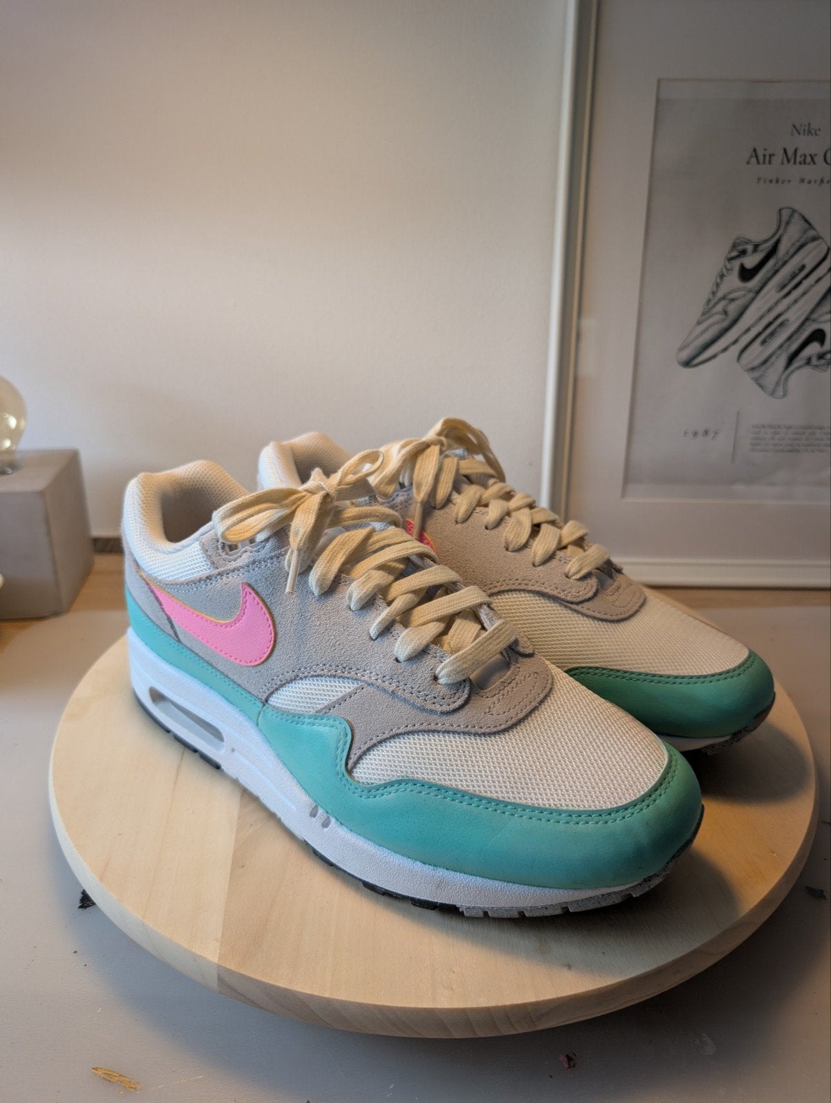 Nike Air Max 1 'Custom Watermelon' 44,5, Kleding | Heren, Schoenen, Zo goed als nieuw, Overige kleuren, Ophalen of Verzenden