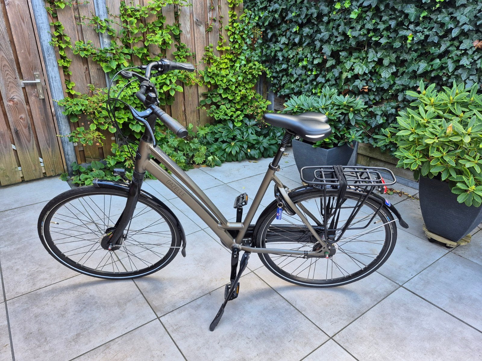 Gazelle Chamonix C8, Fietsen en Brommers, Ophalen, Versnellingen, 56 cm of meer, Zo goed als nieuw