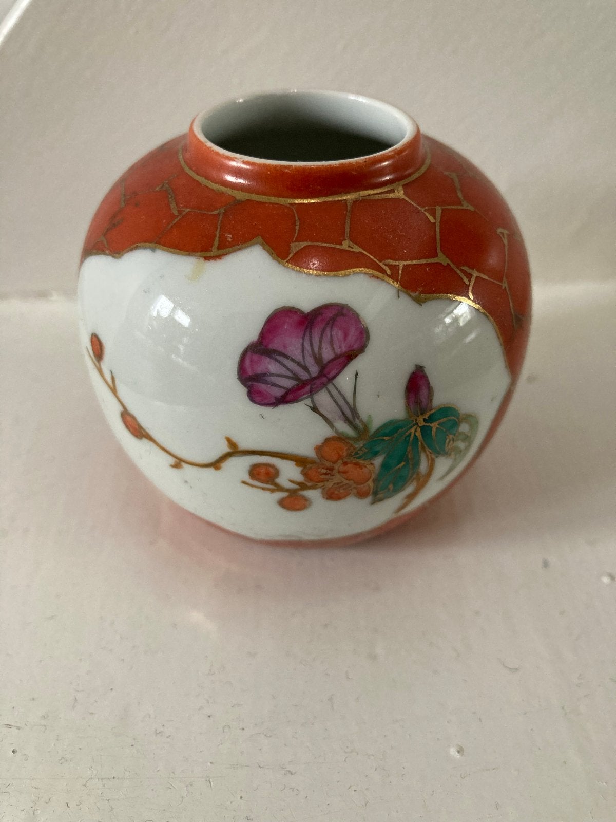 Klein Chinees gemberpotje met bloemmotief, Antiek en Kunst, Ophalen of Verzenden