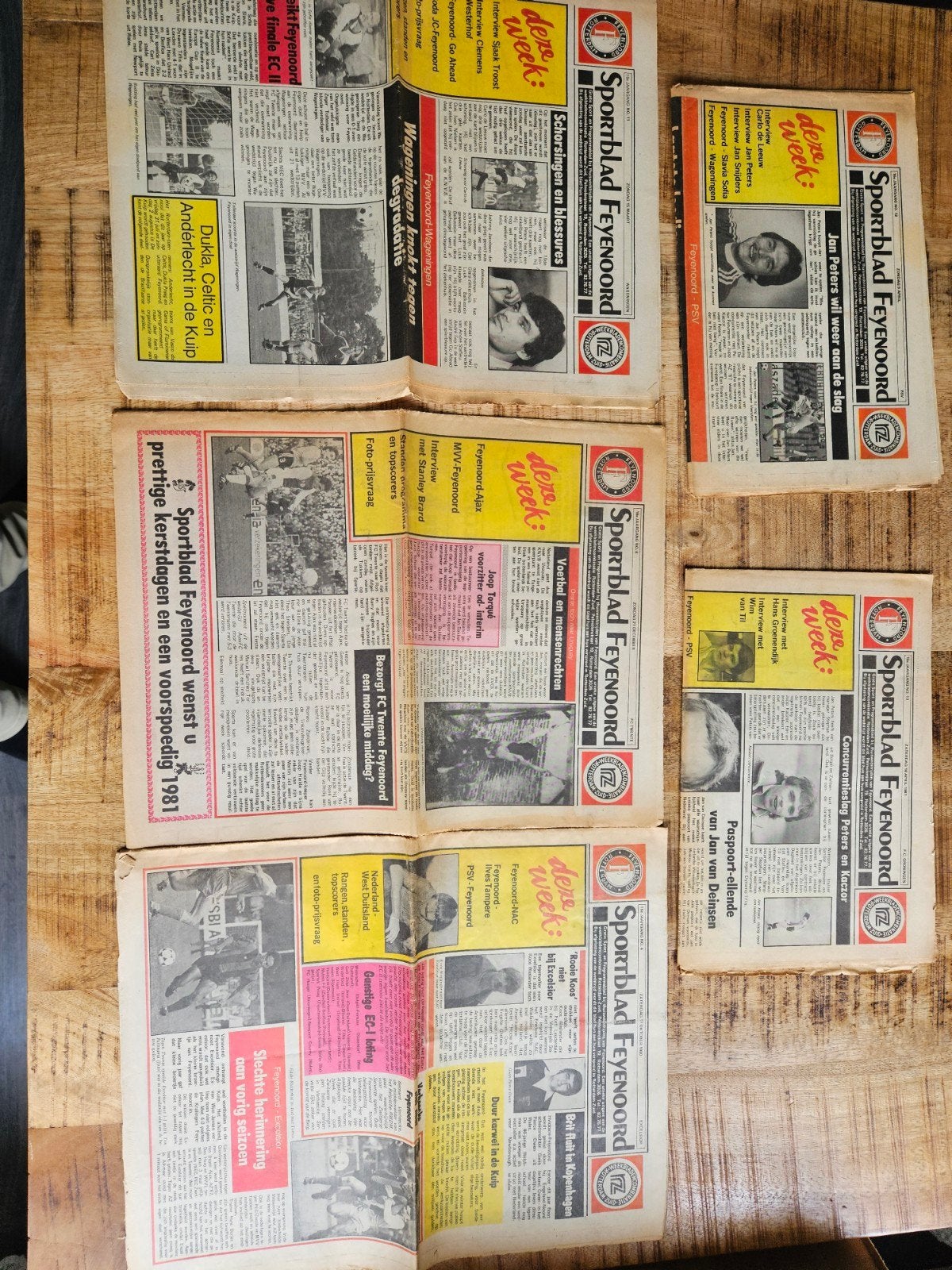 Sportblad Feyenoord - Diverse edities jaren '80, Verzamelen, Ophalen of Verzenden, Feyenoord