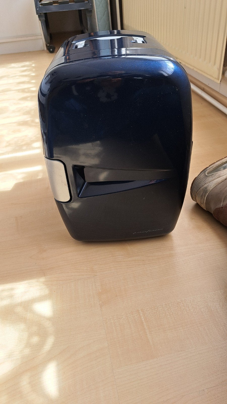 Compacte mini koelkast - Ideaal voor onderweg, Witgoed en Apparatuur, Koelkasten en IJskasten, Zonder vriesvak, Nieuw, Ophalen of Verzenden