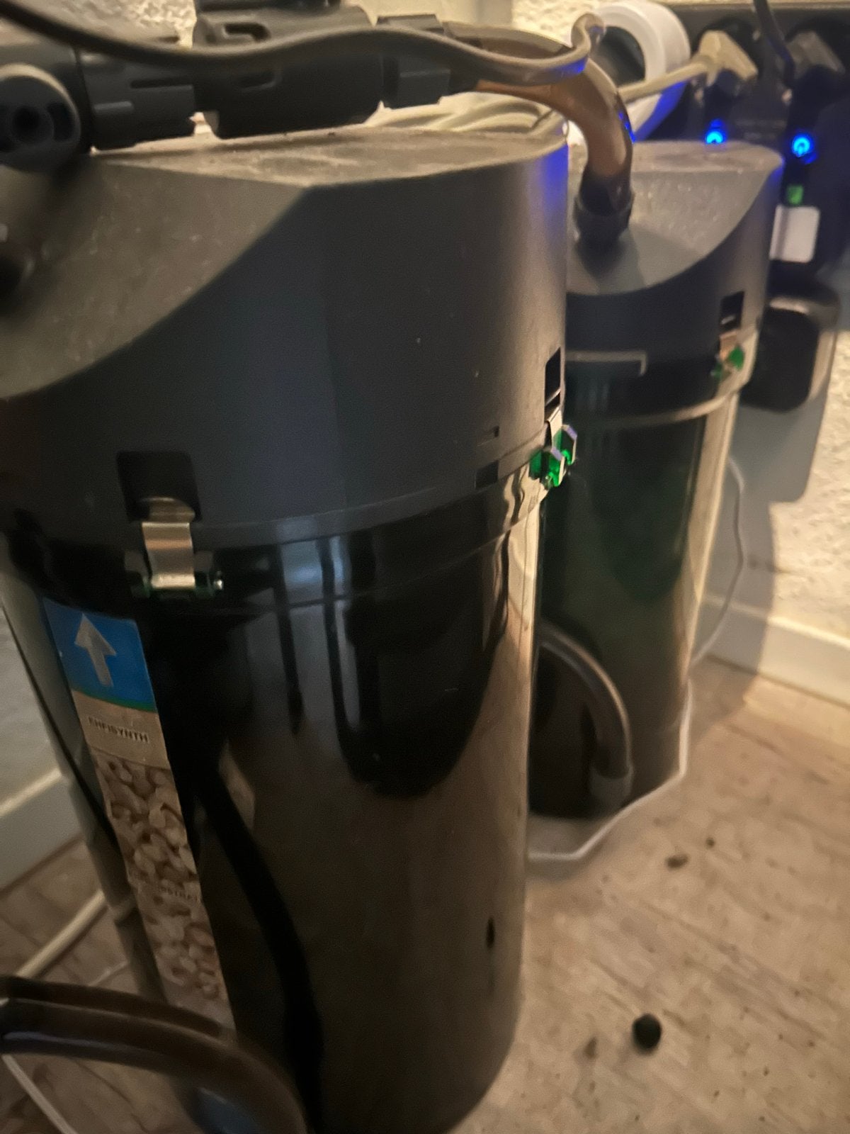 2 x eheim classic filter 250 en een maat groter, Dieren en Toebehoren, Zo goed als nieuw, Eheim, Filter, Inclusief slangen