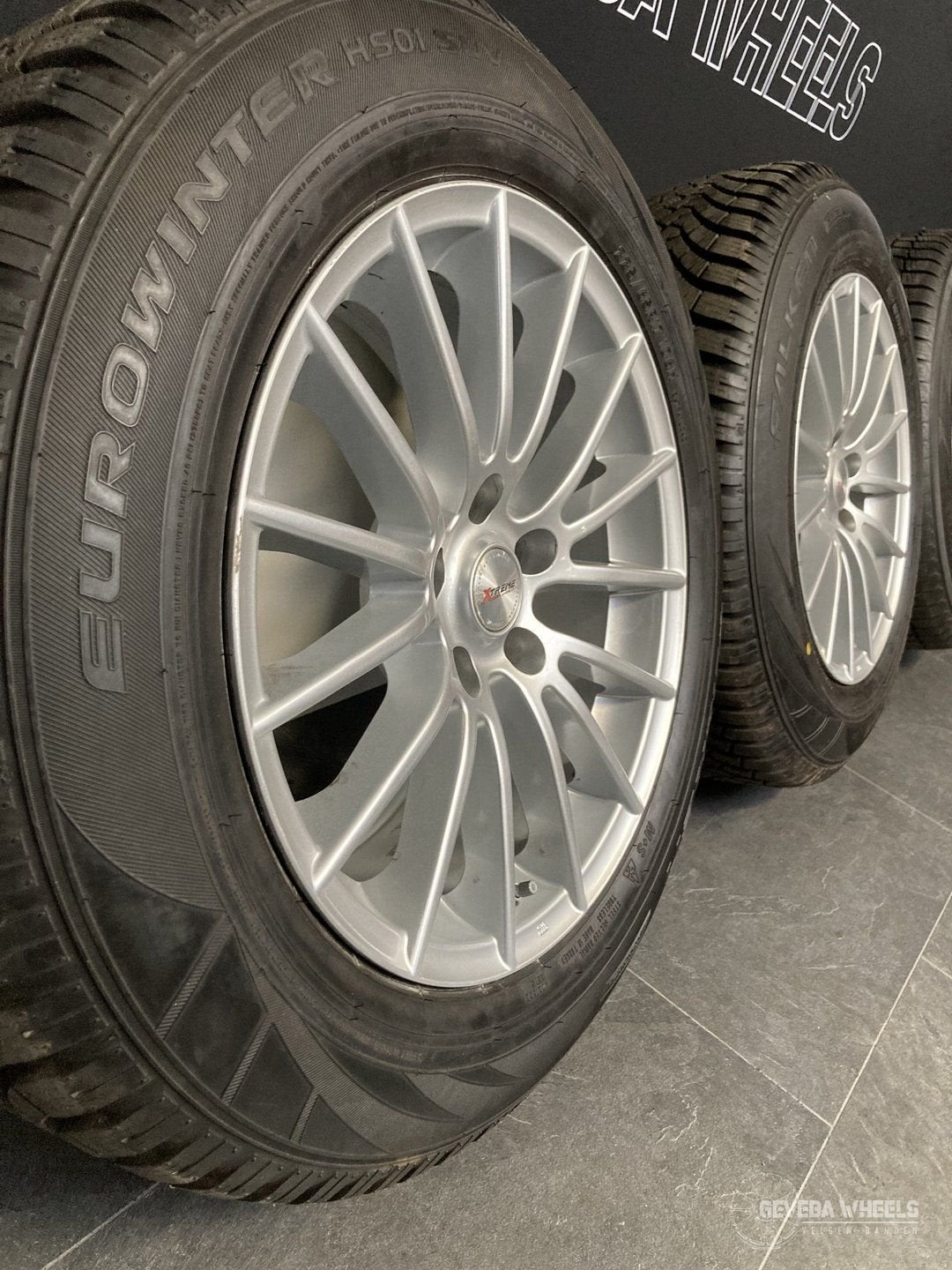 17” Toyota Rav4 sport velgen + winterbanden 5x114.3, Auto-onderdelen, Gebruikt, -, -, Banden en Velgen