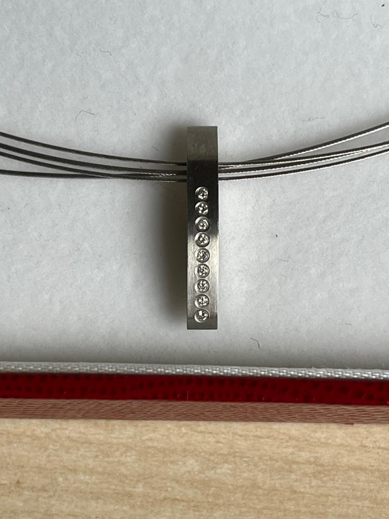 Xen RVS ketting incl hanger met 9 briljantjes, Ophalen of Verzenden, Zo goed als nieuw, Zilver, Overige materialen