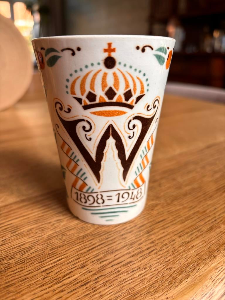 Beker jubileum Wilhelmina 1898-1948, Ophalen of Verzenden