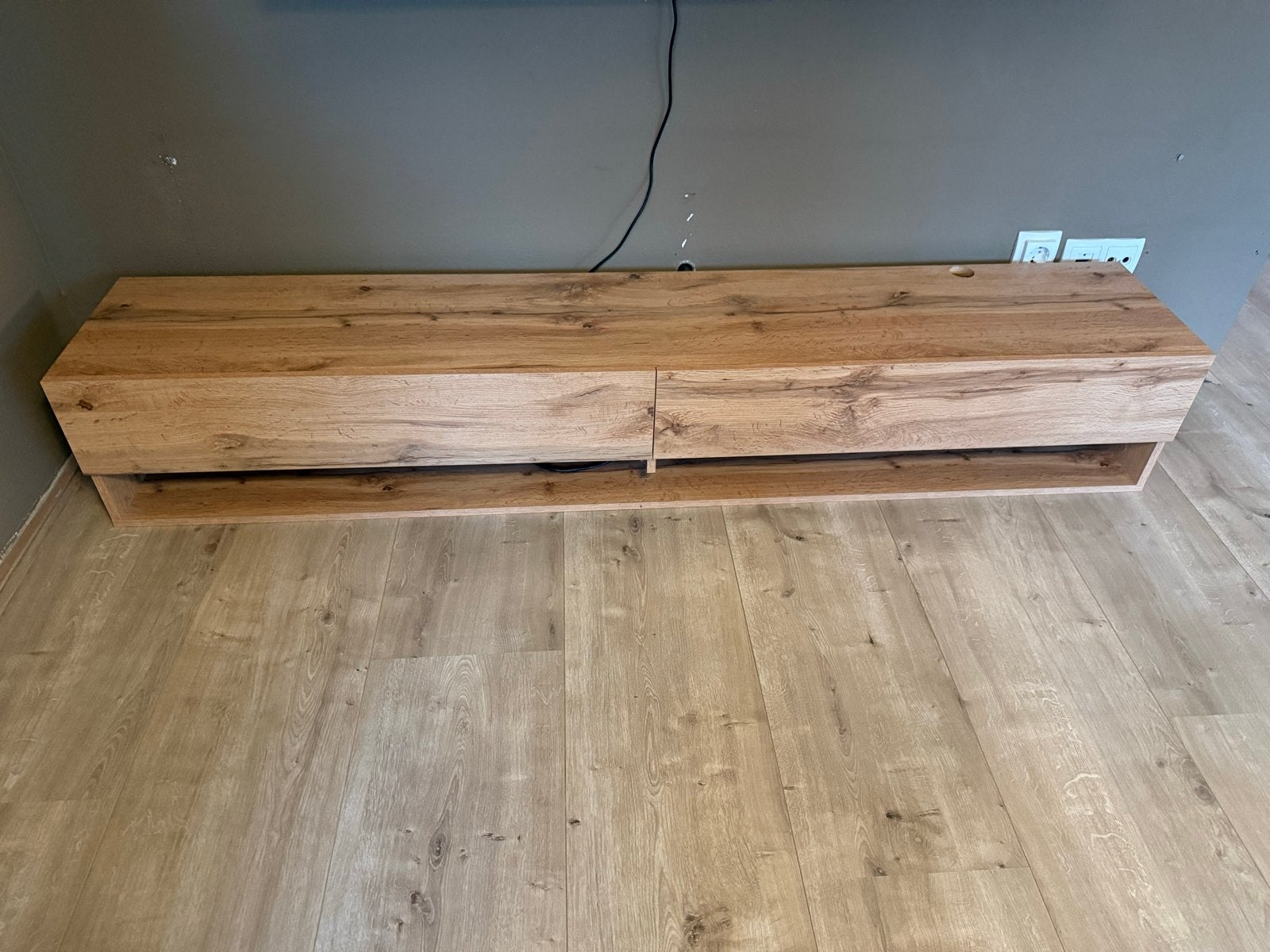 Moderne zwevende tv-kast - Eikenhout look, Ophalen, 150 tot 200 cm, Minder dan 100 cm, 25 tot 50 cm