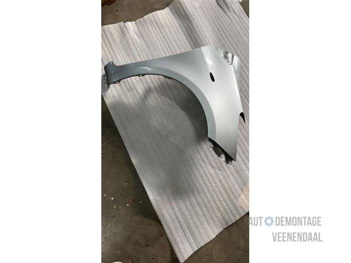 Scherm rechts-voor van een Toyota Yaris (1F8), -, -, Nieuw, Ophalen of Verzenden