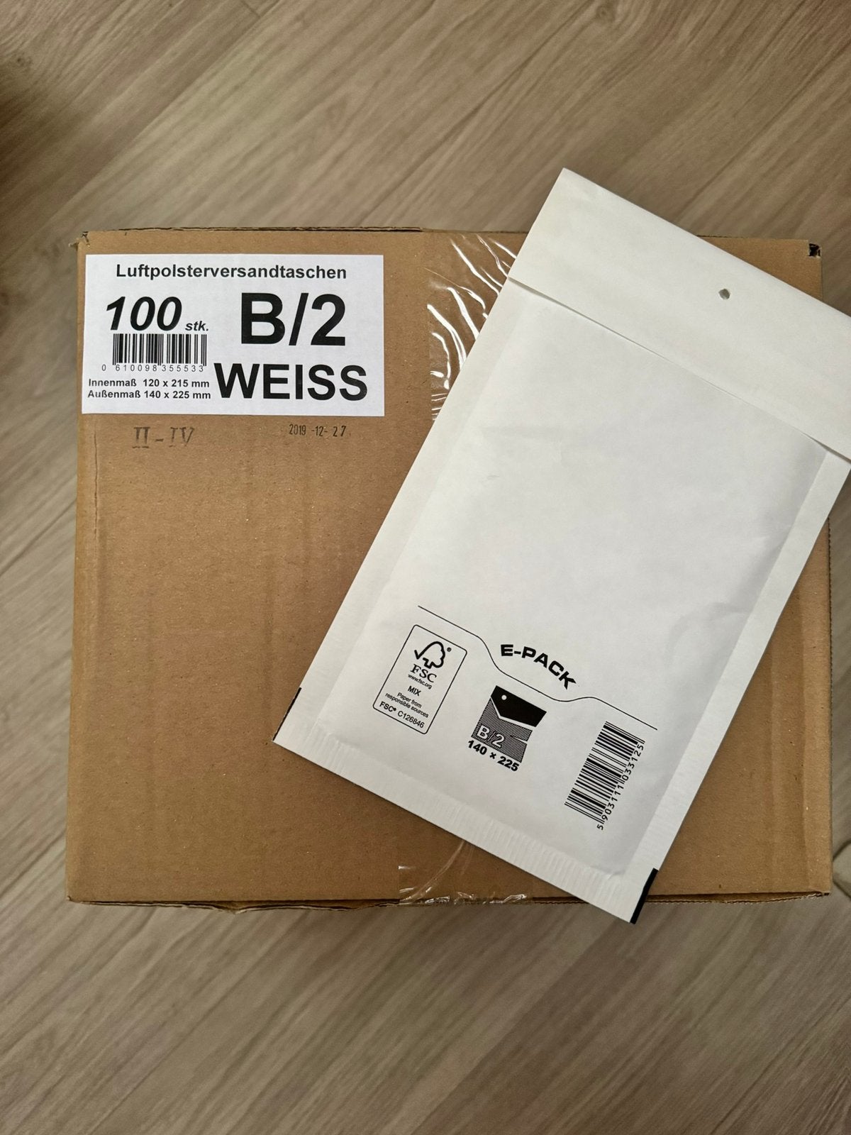 100 a6 witte luchtkussen enveloppen, Ophalen of Verzenden, Nieuw