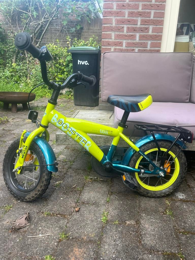 Loekie Booster 12 inch kinderfiets, Ophalen, Zo goed als nieuw, Minder dan 16 inch