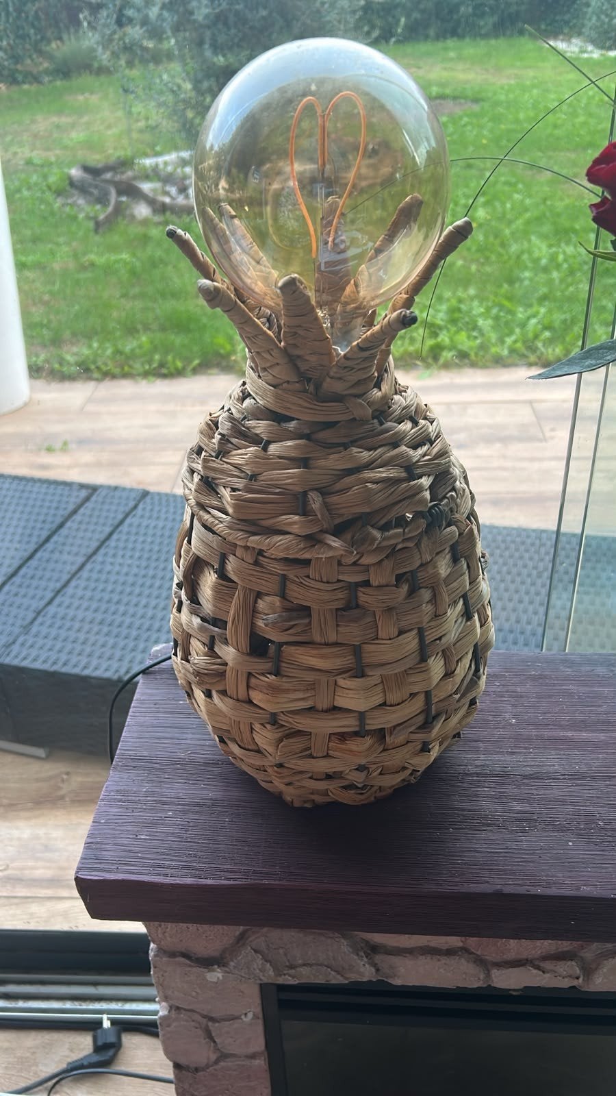 Ananas tafellamp met Edison gloeilamp