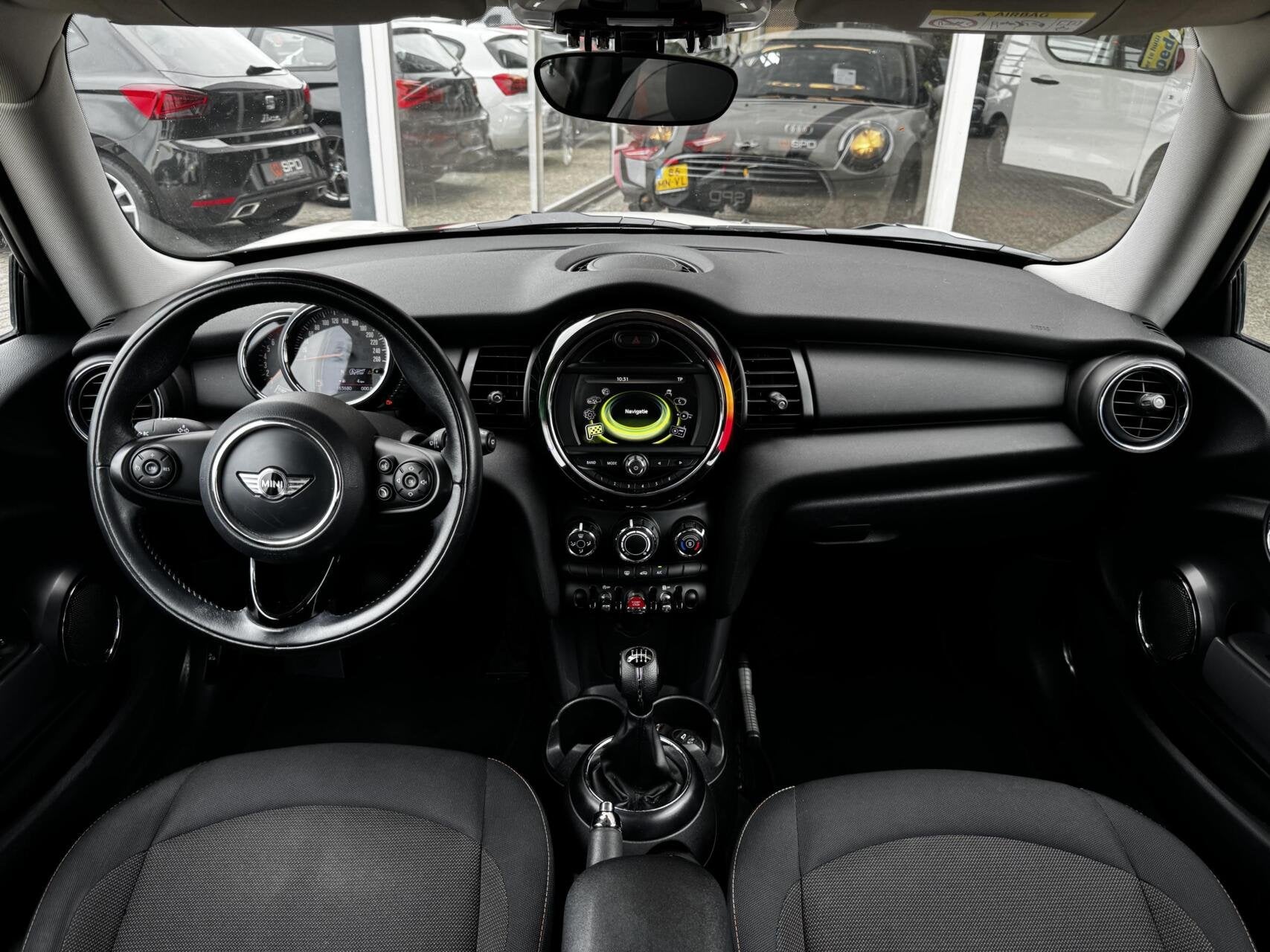 Mini Mini 1.2 One Business|17"JCW|Navi|Iso|NAP|6-Bak|BTaudio, Auto's, Mini, Voorwielaandrijving, Stof, Gebruikt, 4 stoelen