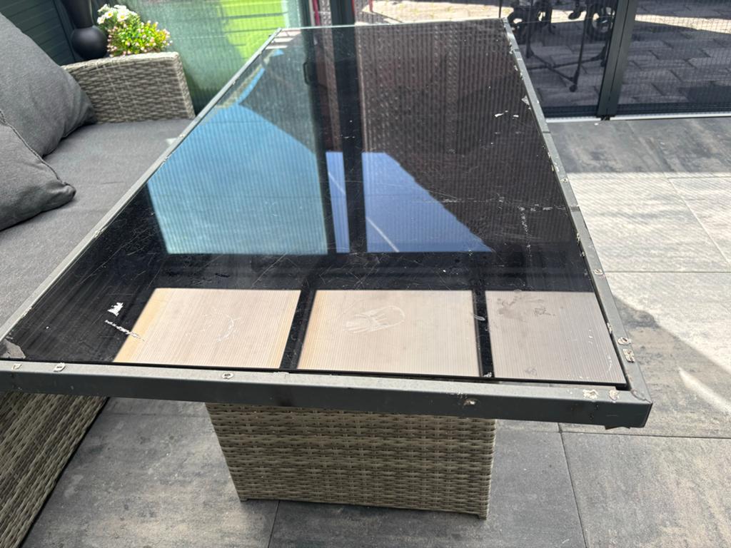 Lounge tafel gratis af te halen, Ophalen, Gebruikt, Rechthoekig, Overige materialen